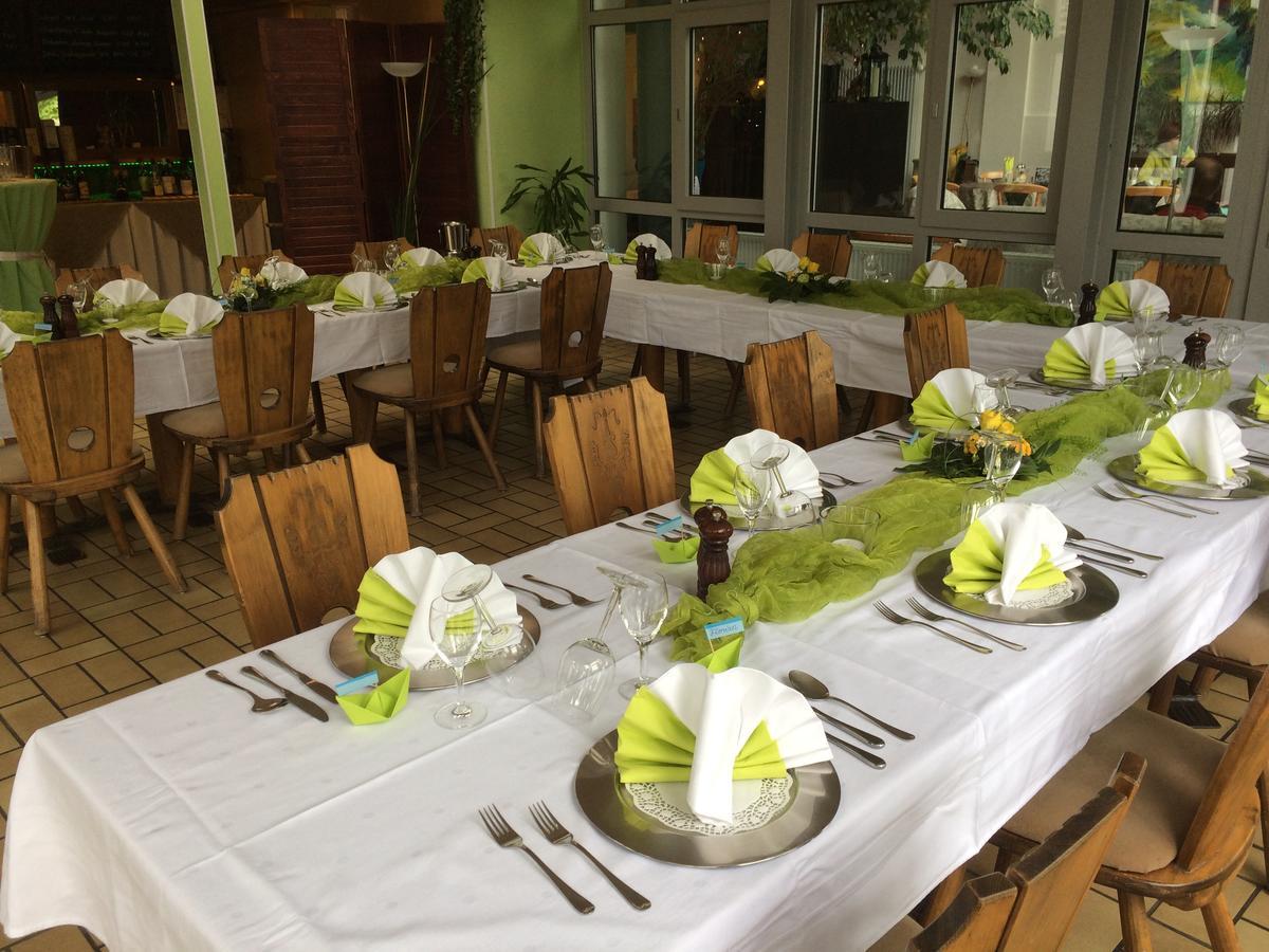 Sport Und Tagungshotel Kenzingen Ngoại thất bức ảnh