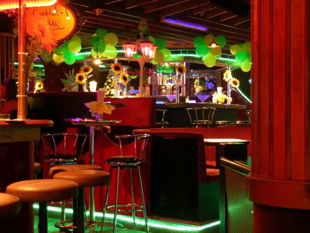 Sport Und Tagungshotel Kenzingen Ngoại thất bức ảnh