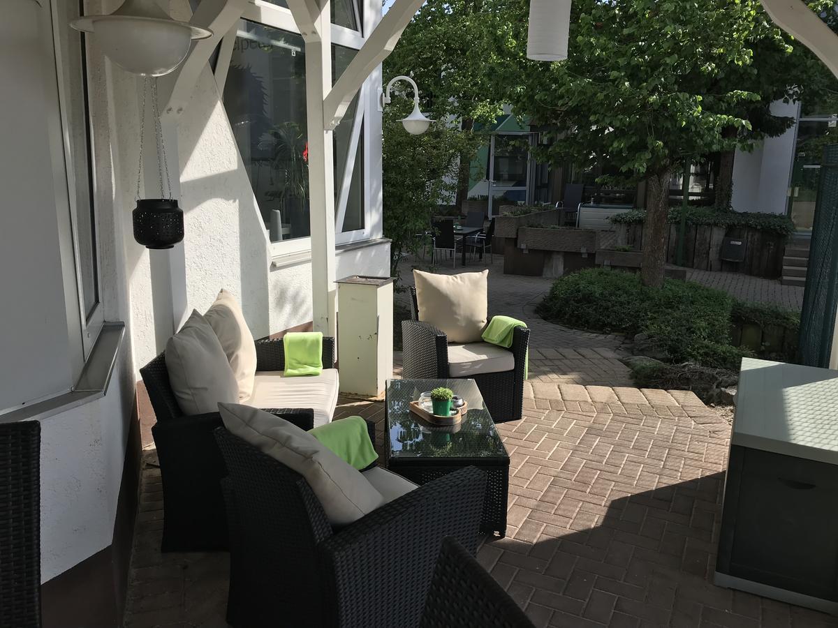 Sport Und Tagungshotel Kenzingen Ngoại thất bức ảnh